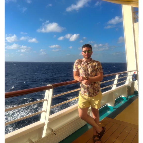 Meet your Posher, Dalton - Picture 2 of 2